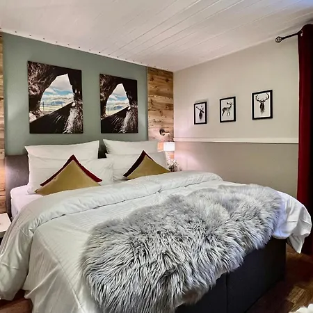 Дом отдыха Luxurioeses, Renoviertes Haus Mit Garten, Gratis Wlan, Hund Willkommen Цандт