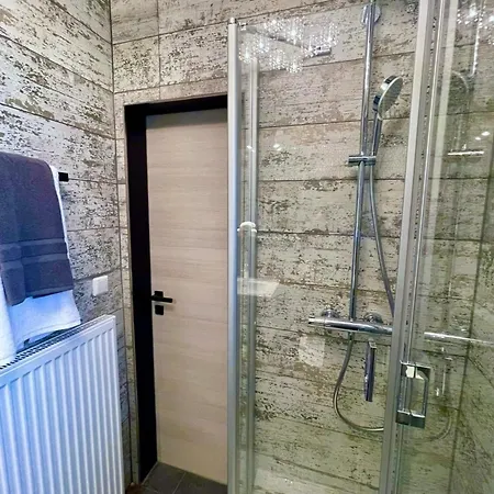 Дом отдыха Luxurioeses, Renoviertes Haus Mit Garten, Gratis Wlan, Hund Willkommen